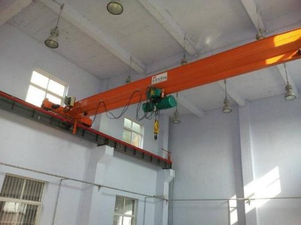宁陵县吊车租赁电话_吊车出租液压支腿分为哪几种？有什么